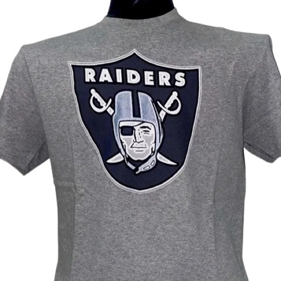 Las Vegas Raiders Large Iconic Shield Logo Grey T-Shirt - Picture 2 of 4